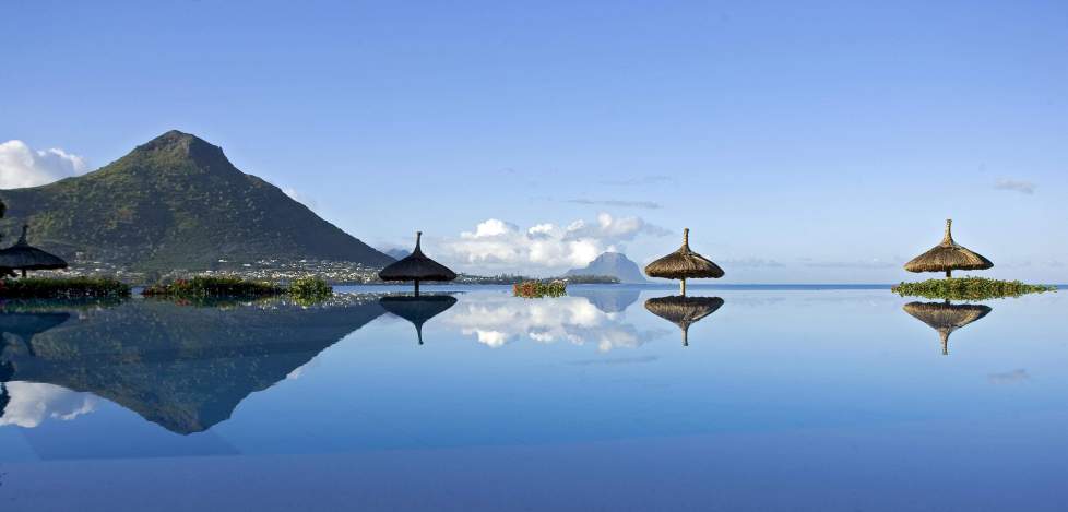 images/01Proorismoi/indikos/htl_mru/Sands_piscine-morne.jpg