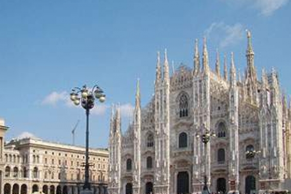 italia-gyros09D793E0-0CA6-2607-3404-74A0C05A06BE.jpg