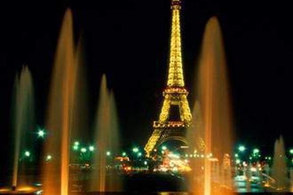 paris_eiffel-tower6BF7479D-990D-0282-2D79-6916DDDAA943.jpg